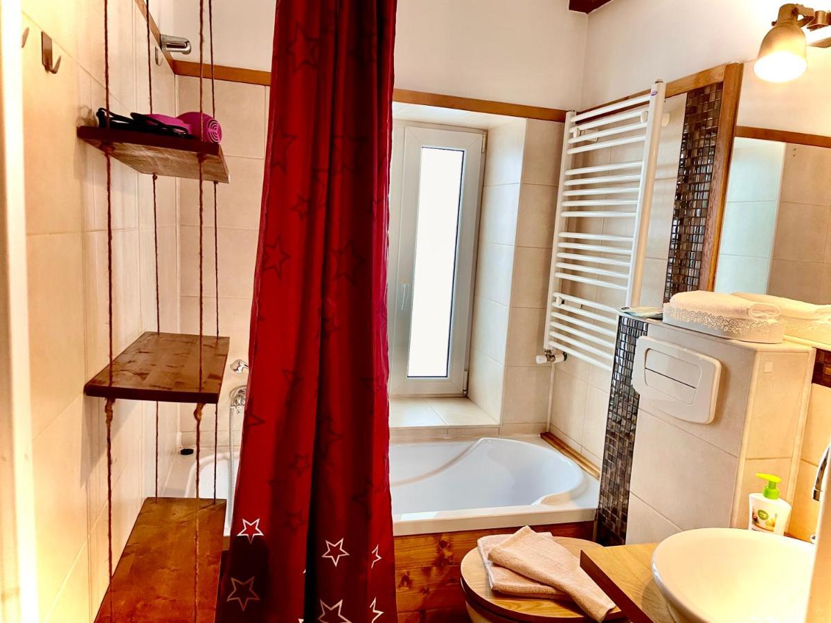 Ferienwohnung Apartament Rustic In Centrul Istoric Brașov Exterior foto